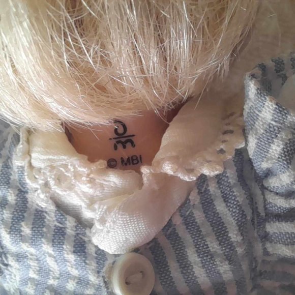 Vintage old lady Porcelain doll 14 inch+ 2 pcs MBI mini dolls - Picture 4 of 5